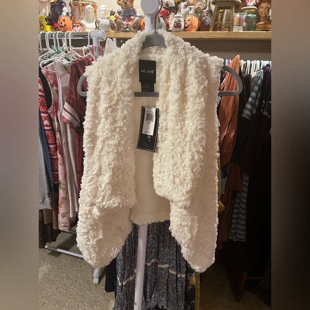 ❤️ ME JANE XL IVORY SHRUG SOFT FUR VEST NWT‼️FINAL SALE